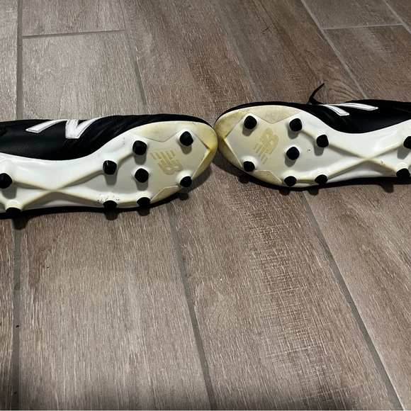 🚫Sold🚫 New Balance 442 Leather Soccer Cleat Size 9 - Picture 5 of 5